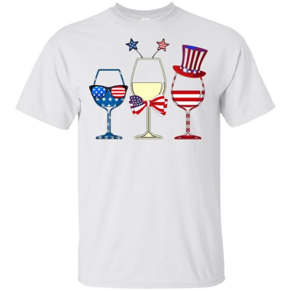 4th July three glasses of wine American flag