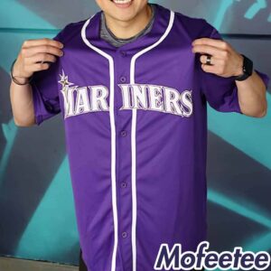 Mariners University of Washington Alumni Night Jersey 2024 Giveaway 1