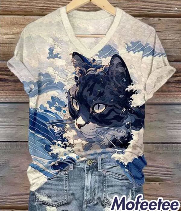 Women’s Cat and Wave Print V-Neck Shirt